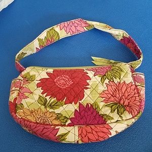 Vera Bradley On The Go Hobo Style Shoulder Bag